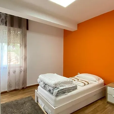 Piso Turistico Tomás Paredes Samil Vigo